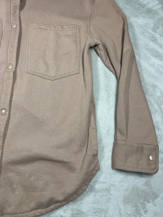 Abercrombie & Fitch Women’s Soft A and F Fleece Button Front Tan Jacket Medium - Picture 6 of 15